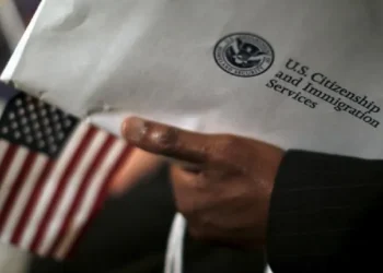 Getting-a-Green-Card-in-the-US-5-Things-To-Consider-visa-daily